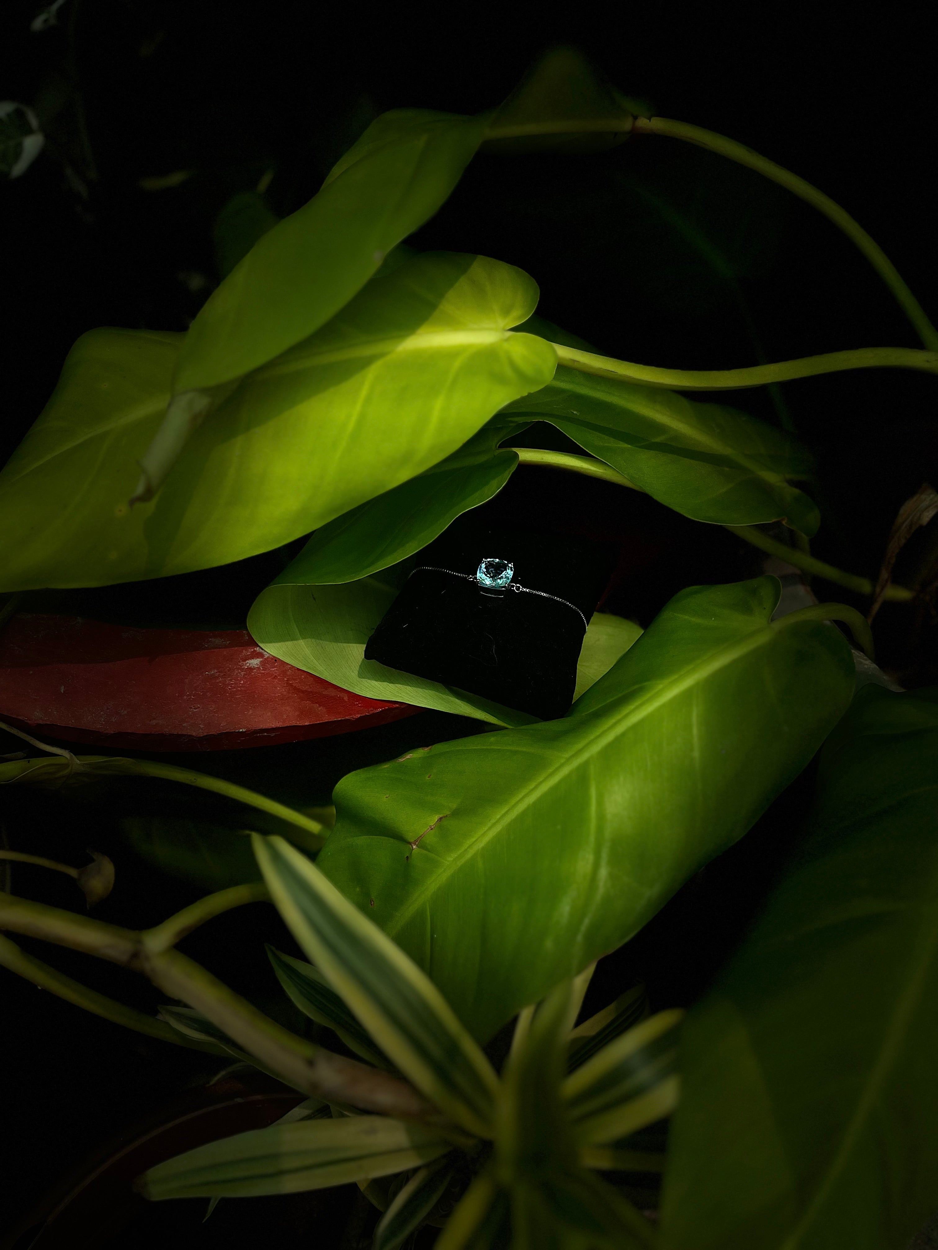 Exquisite Amethyst Bracelet with Square Cut Stone in 92.5 Silver